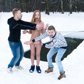 Маша Маева
