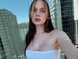 Лерон Барон (Валерия Дроздова)