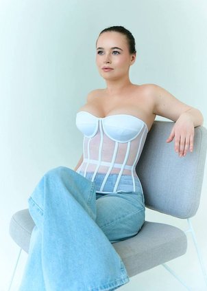 Полина Гренц
