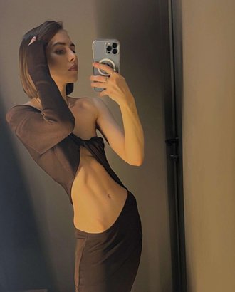 Яна Енжаева